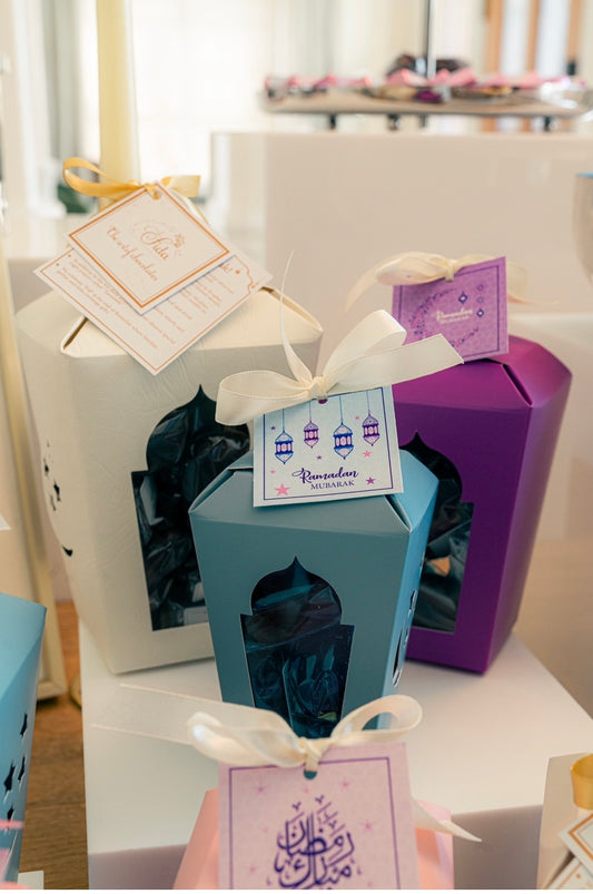 Lantern package-(160g) dark chocolate covered dates