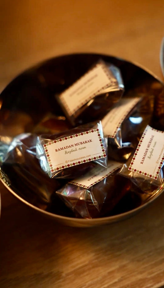 Covered dates lantern (1 lb)