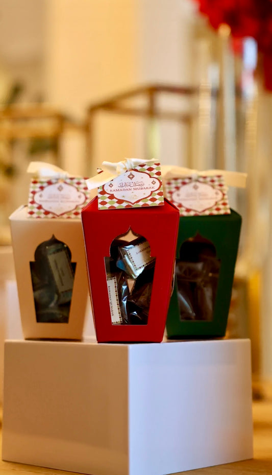 Covered dates&chocolate lantern package (160g)